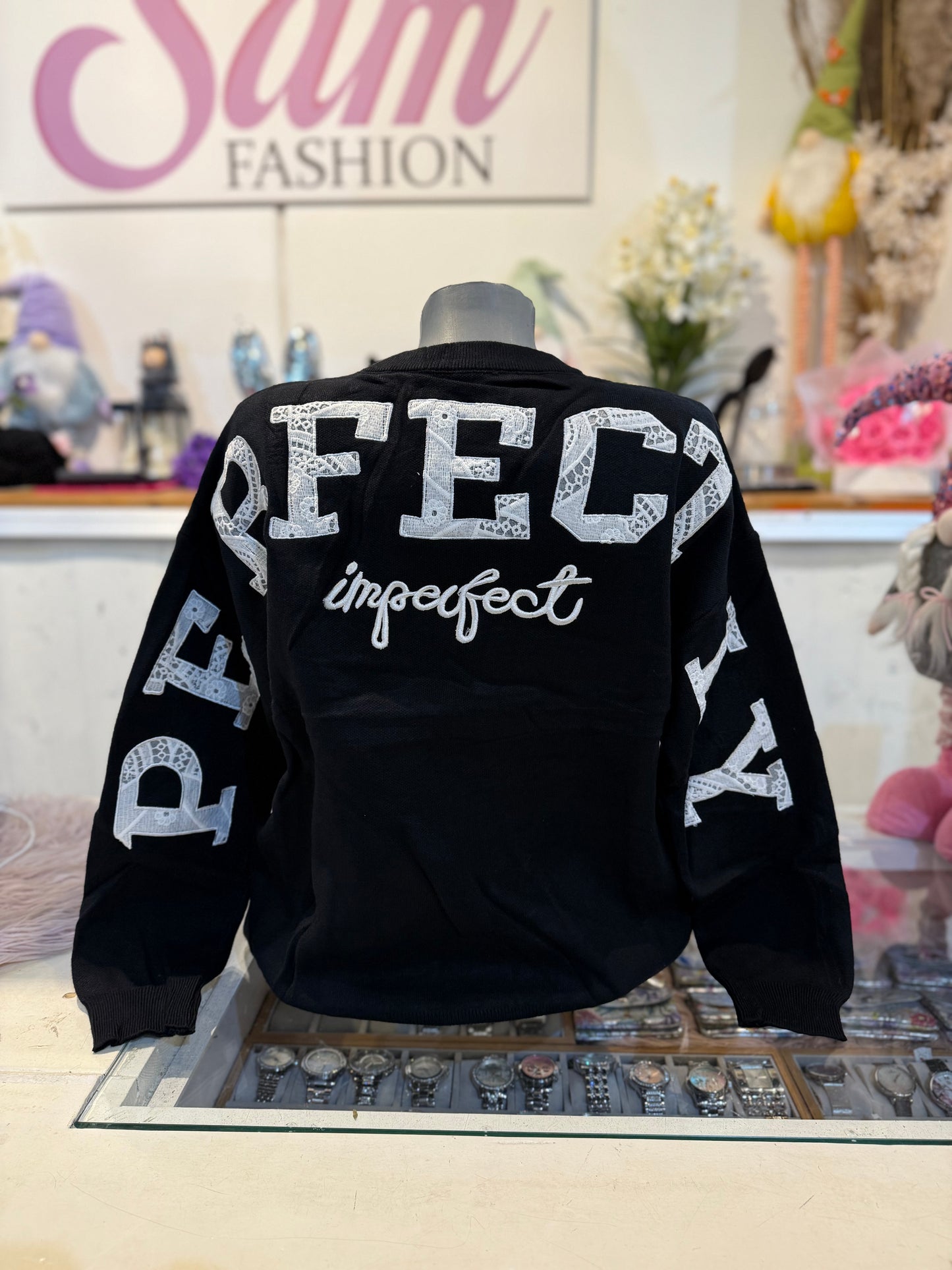 Perfectly inperfect trui zwart