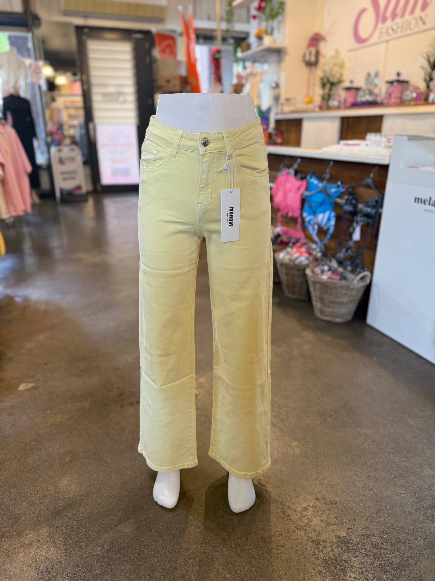 VIRAL POCKET JEANS YELLOW