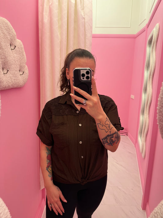 BLOUSE KNOOP (BRUIN)