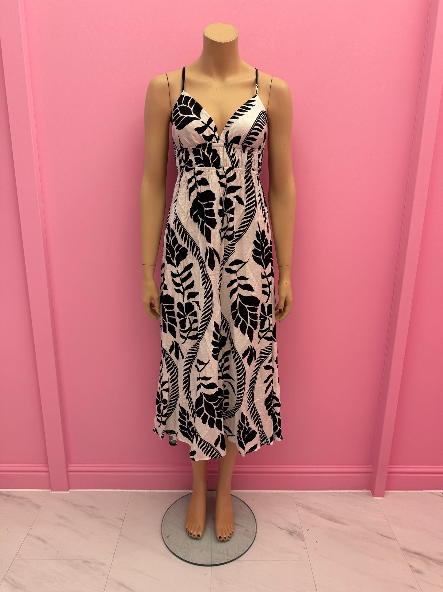A191-3 BACKLESS DRESS (WHITE)