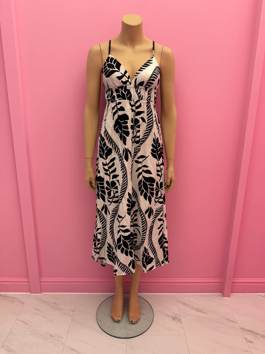 A191-3 BACKLESS DRESS (WHITE)