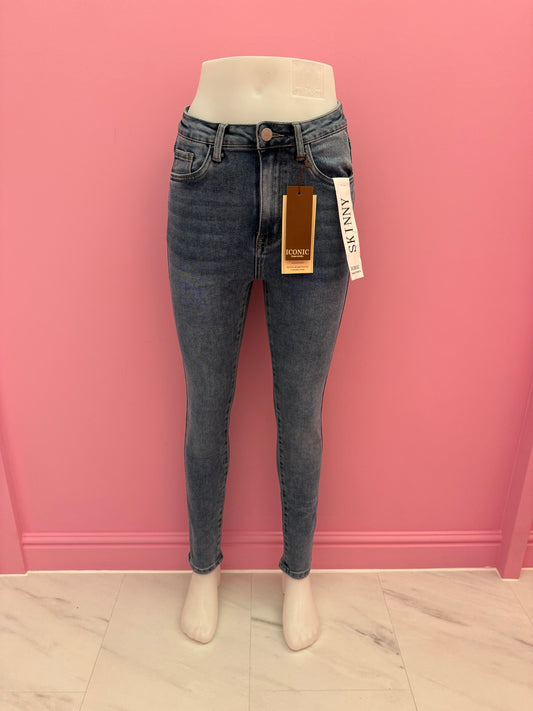 ICONIC JEANS