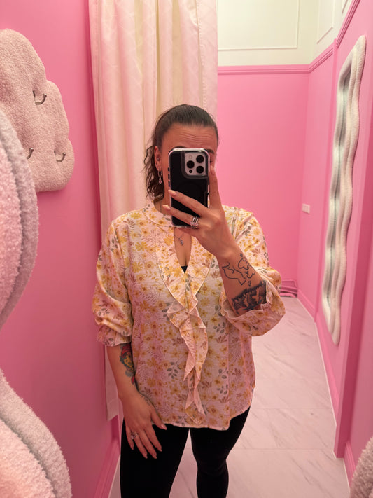 BLOUSE RUFFEL (GEEL)