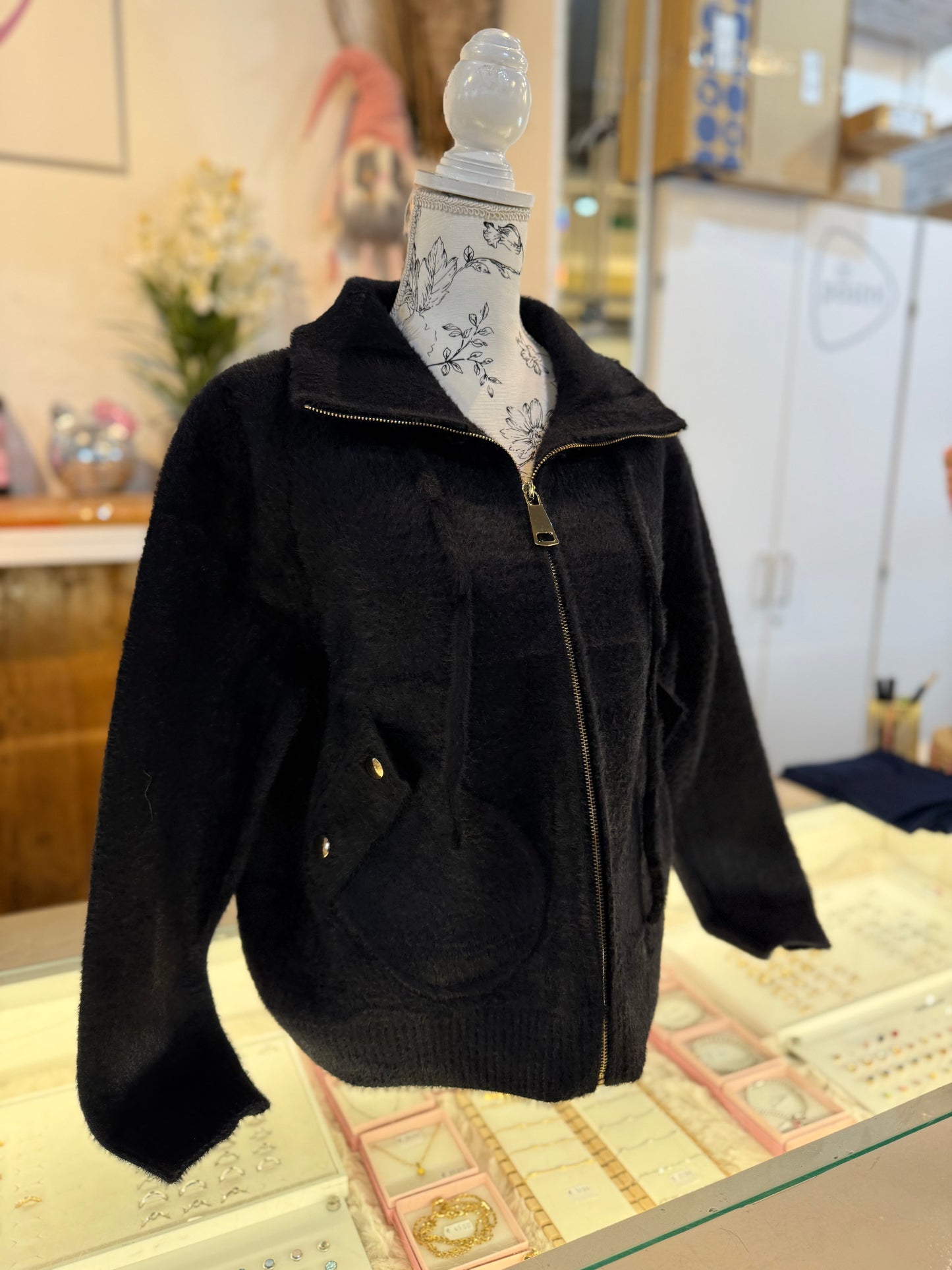 VEST (ZWART)
