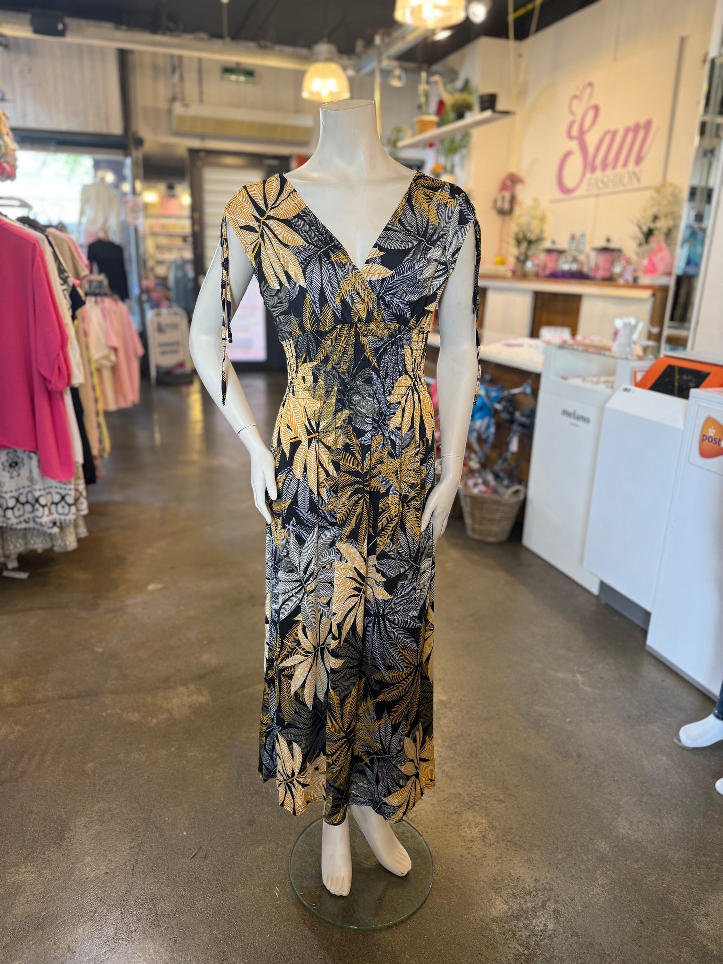ICONIC DRESS BLAD (ZWART/GEEL)