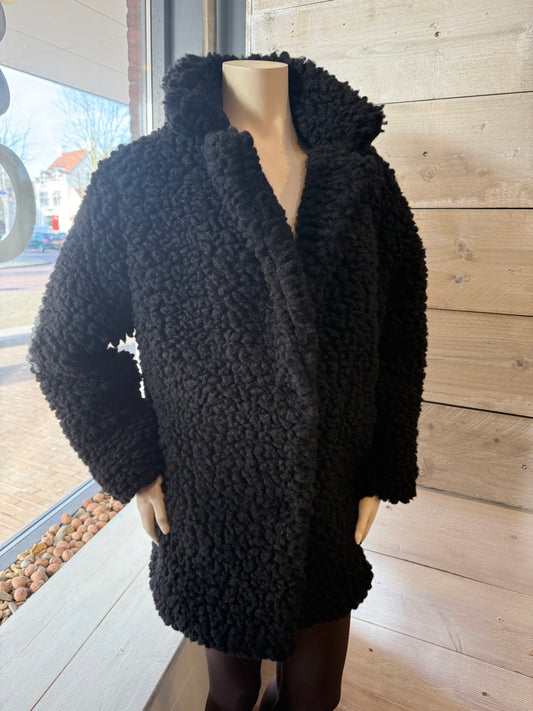 Fluffy bontjas (zwart) 0005