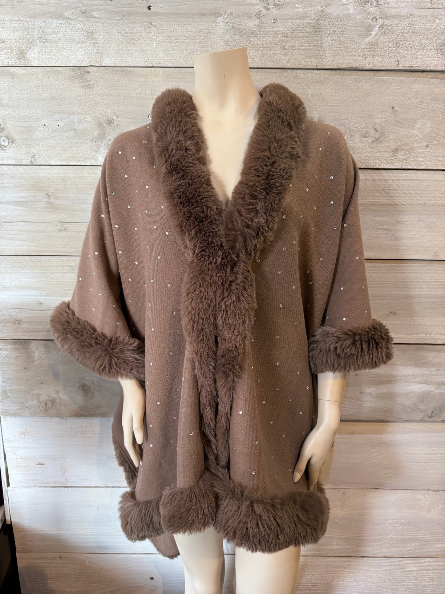 Poncho bling bling bruin