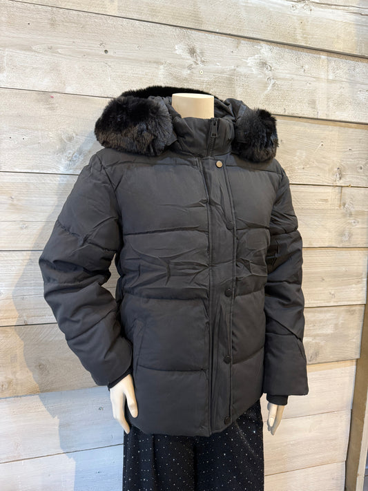 Winterjas kort zwart (44 t/m 52)