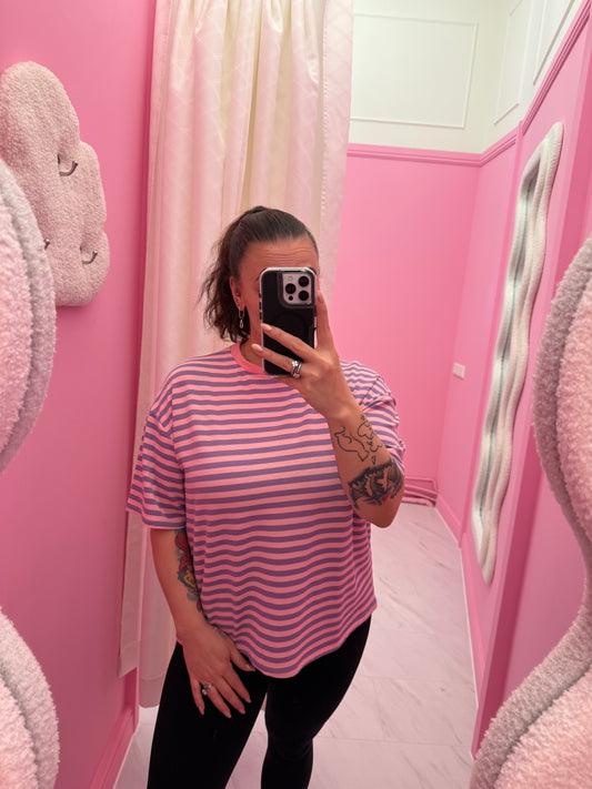 T-SHIRT GESTREEPT (ROZE/PAARS)