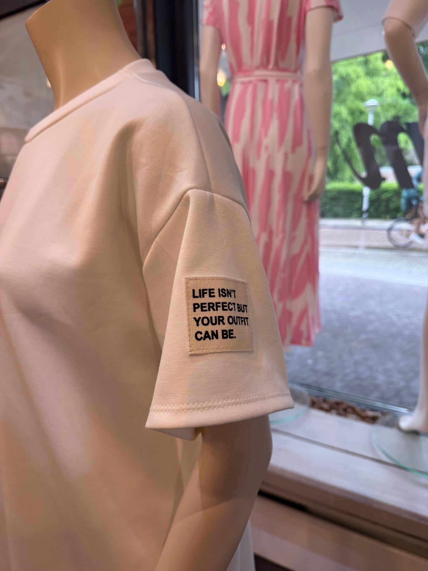 T-SHIRT JURK (WIT)