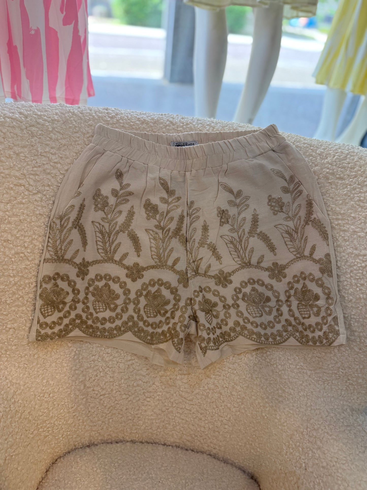 KORTE BROEK (BEIGE)