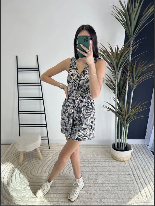 028-29 MAGIC PLAYSUIT (BLACK)