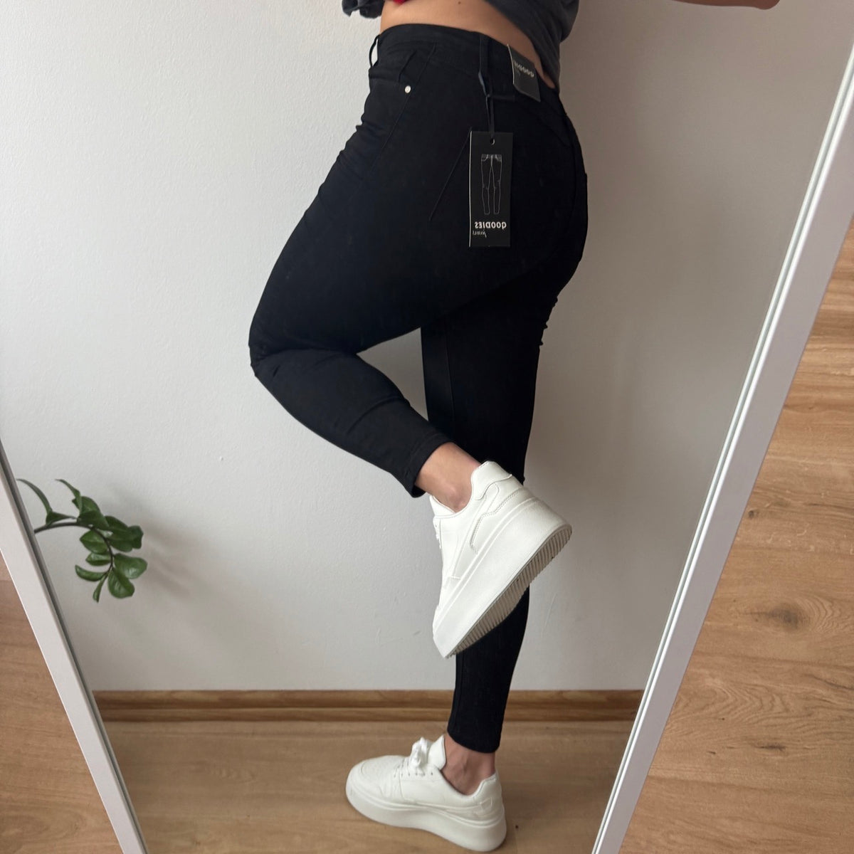 GOODIES SECOND SKIN PLUS (BLACK)