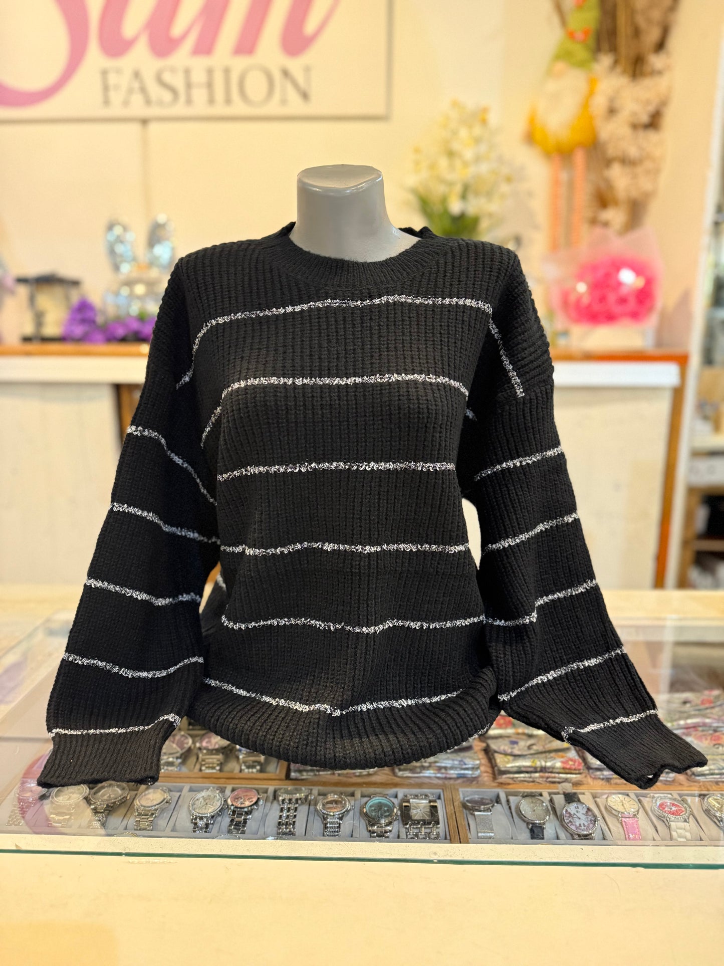 Trui zwart - zilveren streep