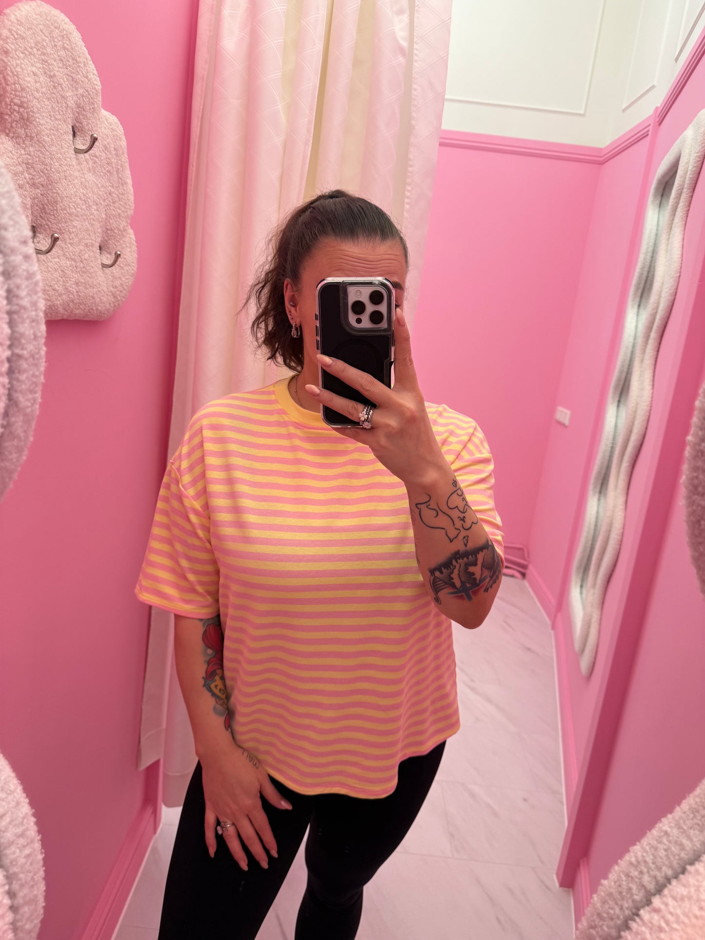 T-SHIRT GESTREEPT (GEEL/ROZE)
