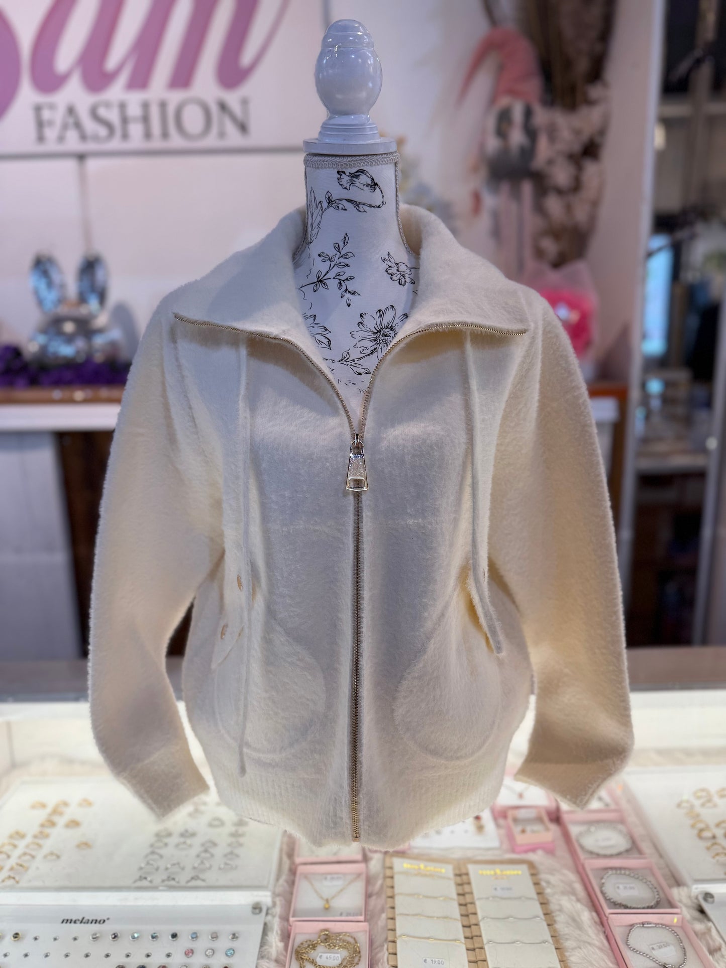 VEST (BEIGE)