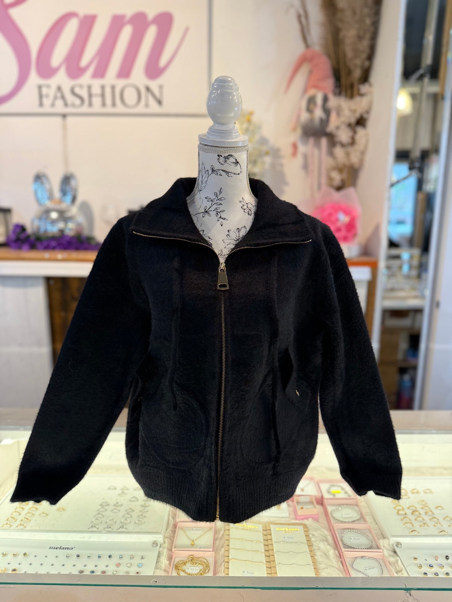 VEST (ZWART)