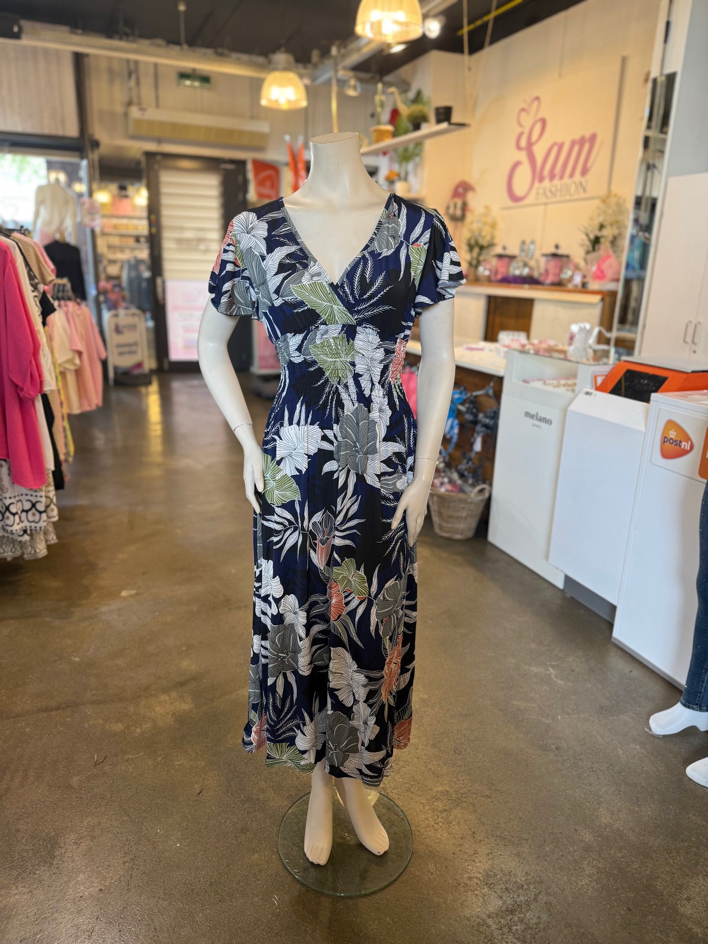 ICONIC DRESS MET MOUW (BLAUW)