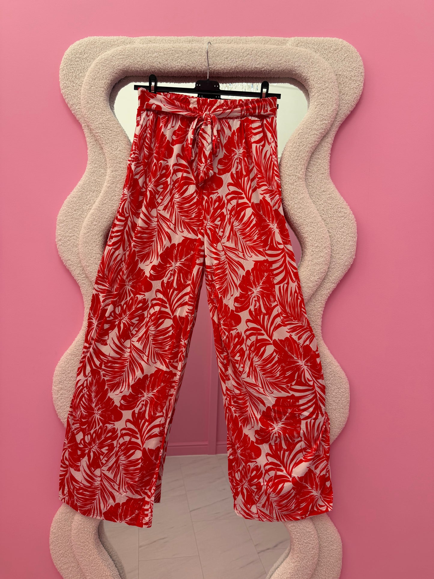 E2238-93 MAGIC PANTS (RED)