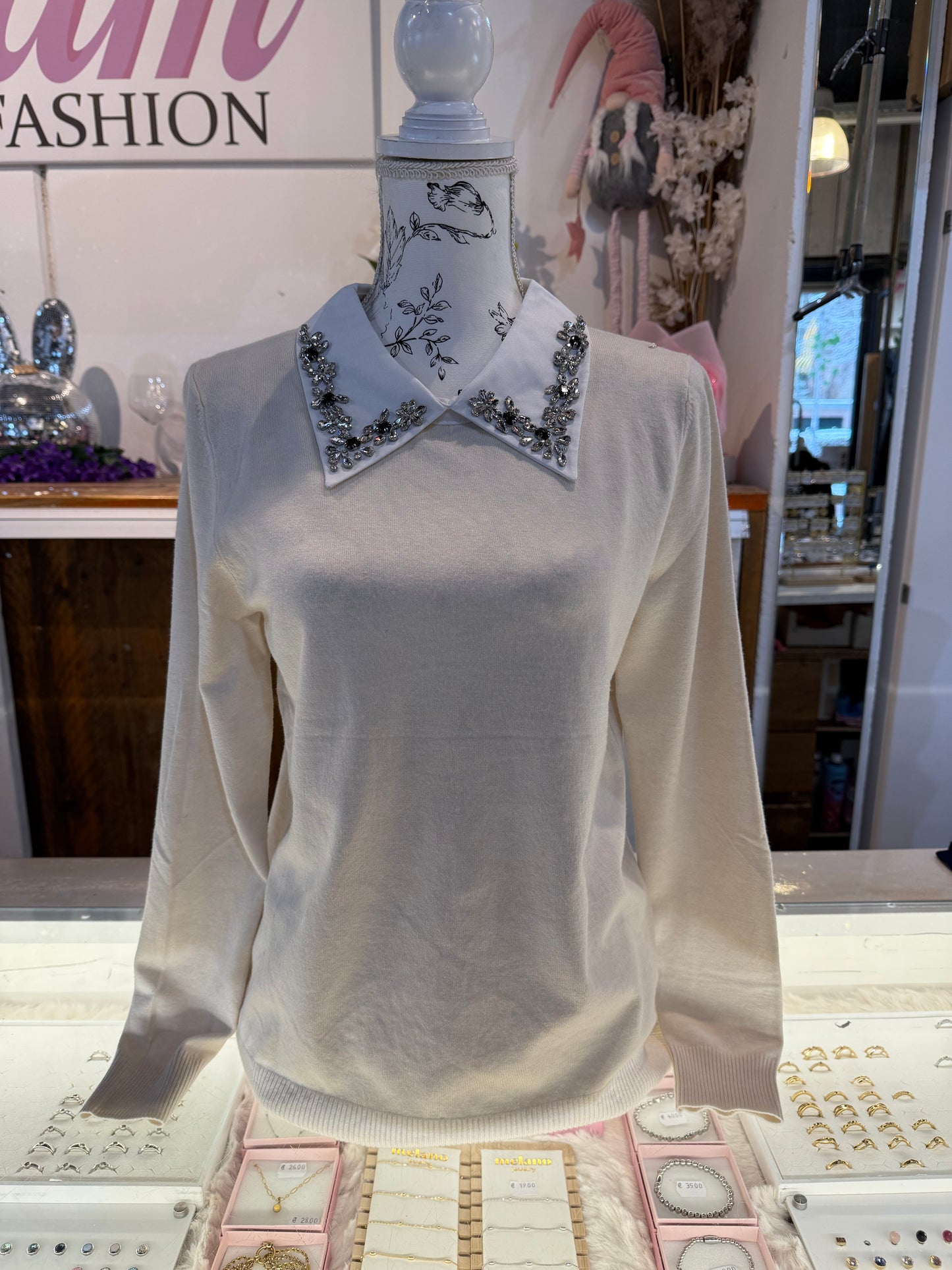 TOP MET KRAAG (BEIGE) 0262