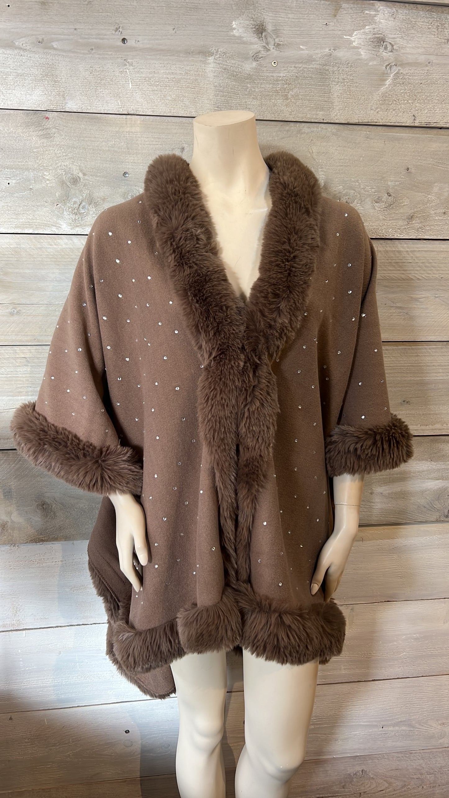 Poncho bling bling bruin